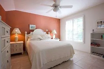Caribbean Paradise 12 Hotell George Town Caymanöarna